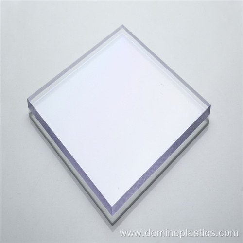 Polycarbonate transparent wall panel good flame resistance